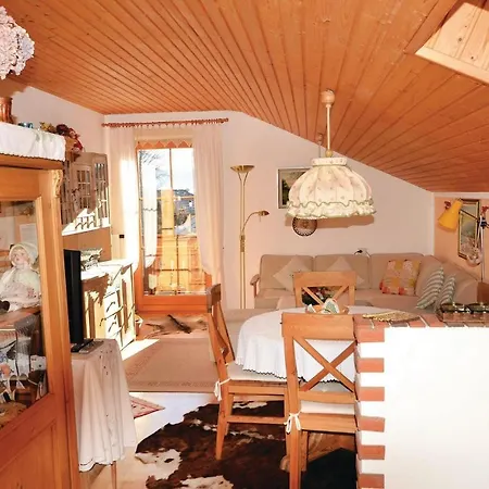 One-bedroom In Apartment *